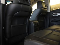 2011款 M37 3.7L 自动 
