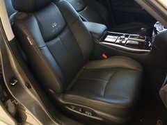 2011款 M37 3.7L 自动 