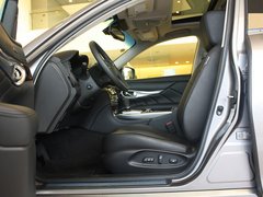 2011款 M37 3.7L 自动 