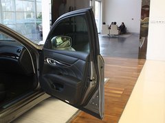 2011款 M37 3.7L 自动 