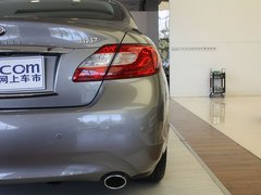 2011款 M37 3.7L 自动 