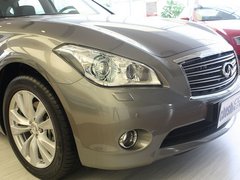 2011款 M37 3.7L 自动 