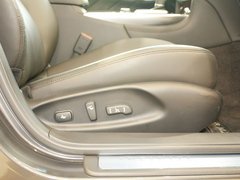2011款 M37 3.7L 自动 