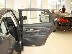 2011款 M37 3.7L 自动 
