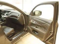 2011款 M37 3.7L 自动 