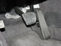 2011款 M37 3.7L 自动 