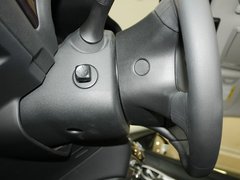 2011款 M37 3.7L 自动 