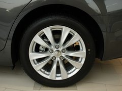 2011款 M37 3.7L 自动 