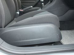 2011款 1.6L 手动 时尚型