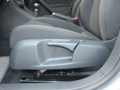 2011款 1.6L 手动 时尚型