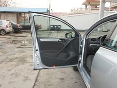 2011款 1.6L 手动 时尚型