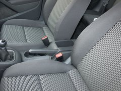 2011款 1.6L 手动 时尚型