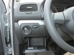 2011款 1.6L 手动 时尚型