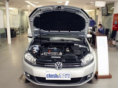 一汽大众  高尔夫 1.4TSI DSG 车辆发动机舱整体