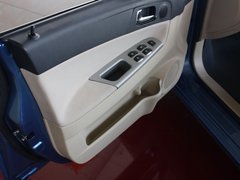 2010款 1.5L 自动 豪华型