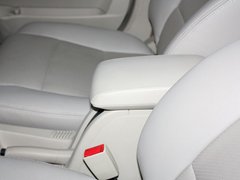 2010款 1.5L 自动 豪华型