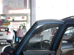 2010款 1.5L 自动 豪华型