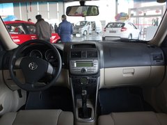 2010款 1.5L 自动 豪华型
