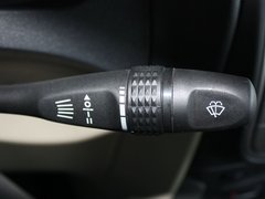 2010款 1.5L 自动 豪华型