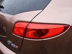 2011款 2.0T 自动 新创型两驱 5座