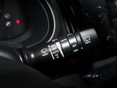 2011款 2.0L 自动 GLS 四驱版 5座