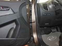 2011款 2.0L 自动 两驱版 Premium 5座