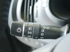 2011款 2.0L 自动 两驱版 Premium 5座