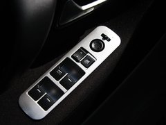 2011款 1.4 手动 两厢豪华Ⅰ型