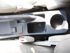 2011款 1.4 手动 两厢豪华Ⅰ型