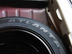 2011款 1.4 手动 两厢豪华Ⅰ型