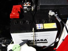 2011款 1.4 手动 两厢豪华Ⅰ型