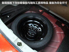 2011款 1.4 手动 两厢豪华Ⅰ型