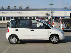 2010款 1.6L 手动 豪华型 5座