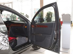 2011款 1.6L 手动 尊雅型
