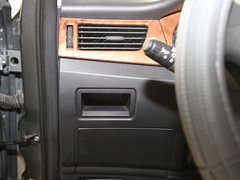 2011款 1.6L 手动 尊雅型