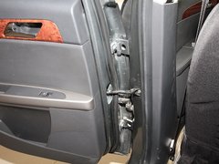 2011款 1.6L 手动 尊雅型