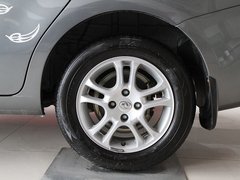 2011款 1.6L 手动 尊雅型
