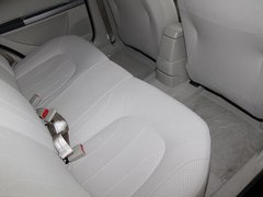 2011款 1.6L 自动 尊雅型