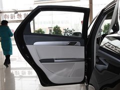 2011款 1.6L 自动 尊雅型