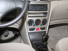 2011款 1.6L 自动 尊雅型