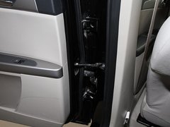 2011款 1.6L 自动 尊雅型