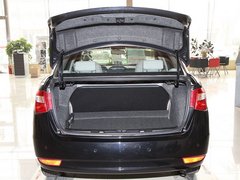 2011款 1.6L 自动 尊雅型