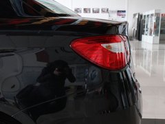 2011款 1.6L 自动 尊雅型