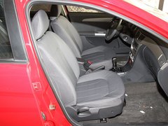 2011款 1.6L 自动 尊贵型