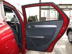 2011款 1.6L 自动 尊贵型
