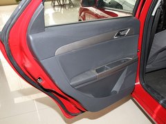 2011款 1.6L 自动 尊贵型