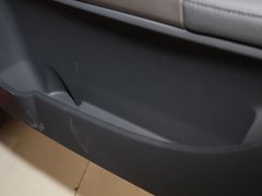 2011款 1.6L 自动 尊贵型