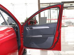 2011款 1.6L 自动 尊贵型