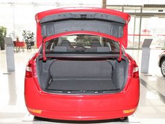 2011款 1.6L 自动 尊贵型