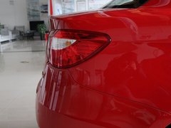 2011款 1.6L 自动 尊贵型